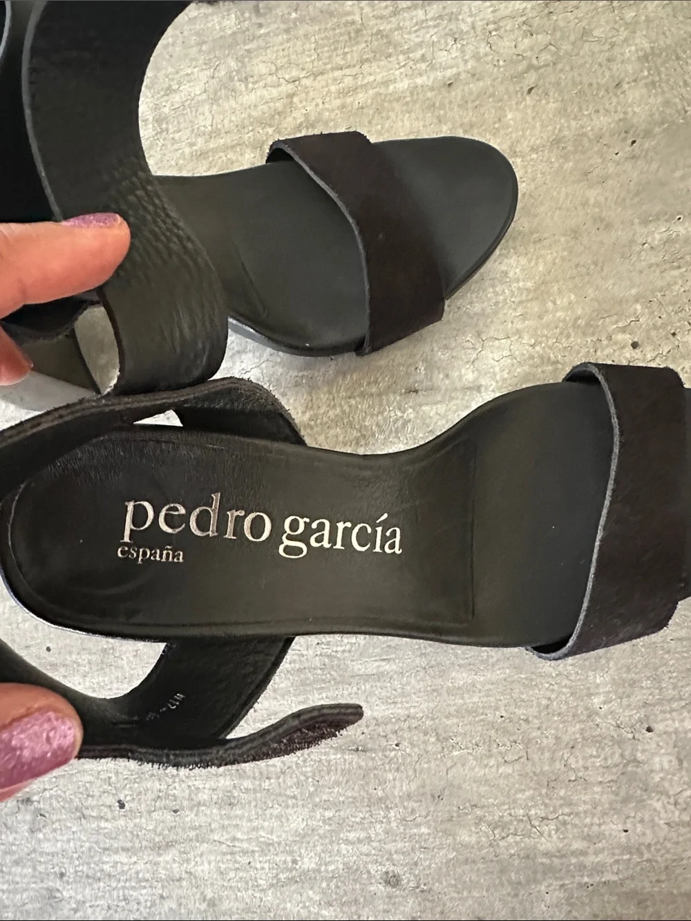 Pedro Garcia authentic black